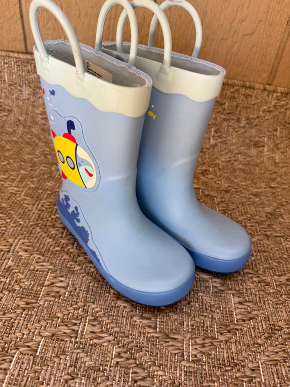 Cat & Jack Light Blue Kids Rain Boots with Yellow Submarine - Picture 3 of 7